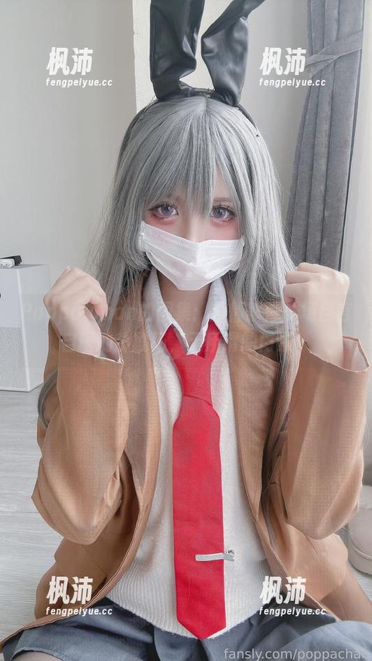 Poppa Chan的图集：剧情就像一场自言自语的小剧场，无所谓的门票。-枫沛玥